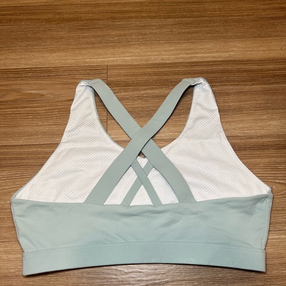 Women’s Mint Green Sports Bra Size M - Picture 7 of 10